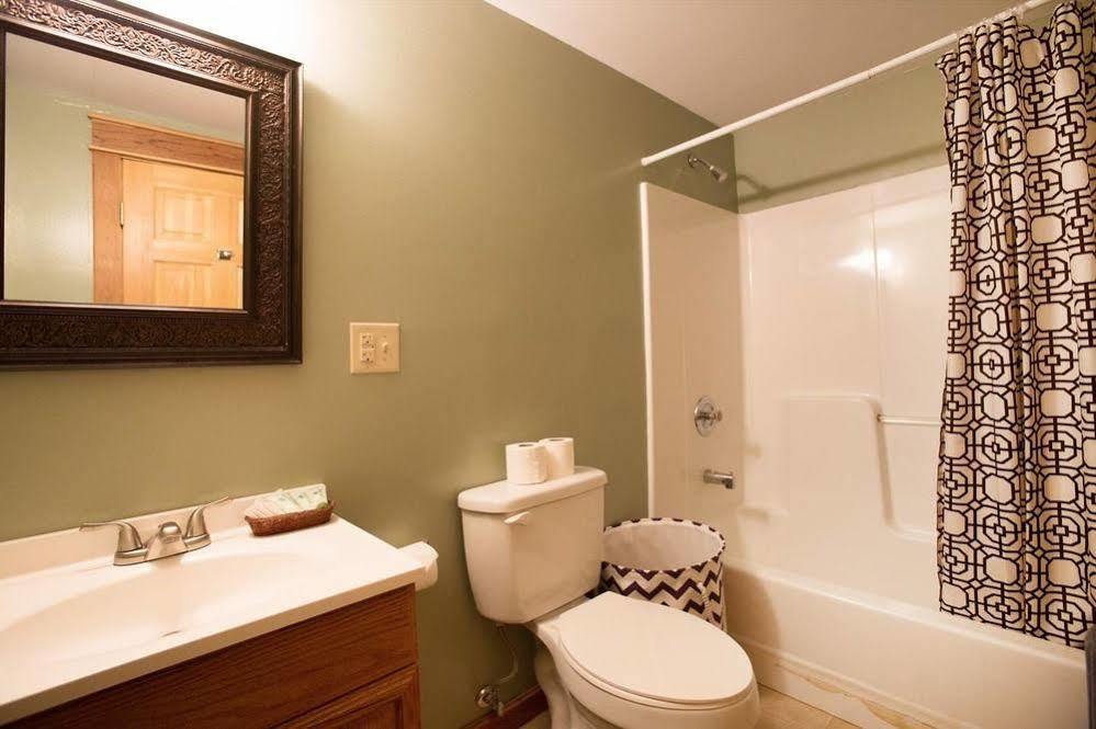 Suites On Main Margaretville Esterno foto